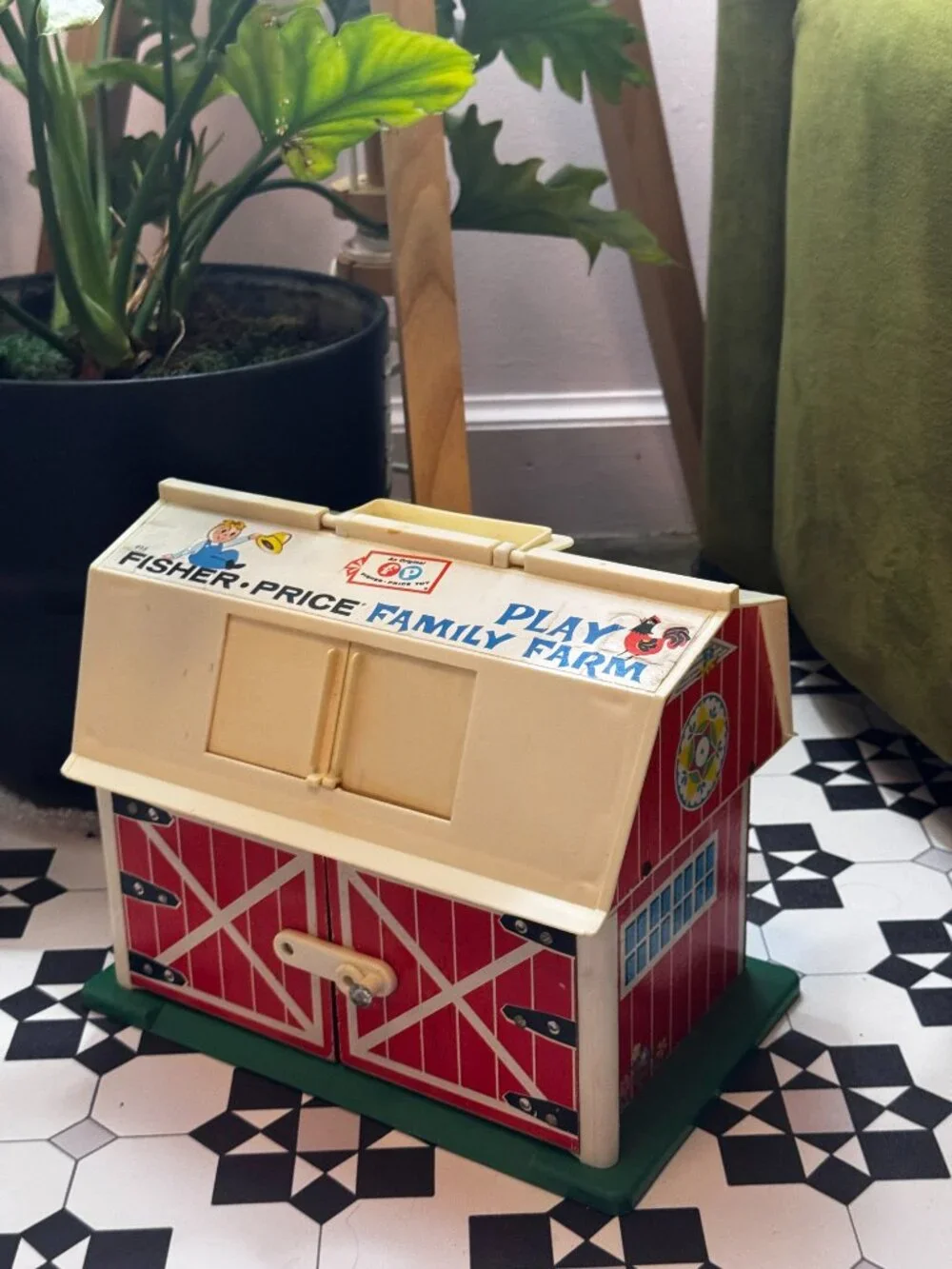 Fisher Price Toy Play Family Farm Barn 915, Vintage Circa 1979-1981